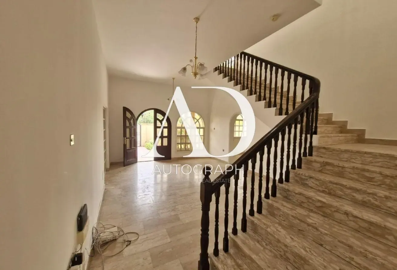Independent Villa | 4 Bed | Private Pool | Garden