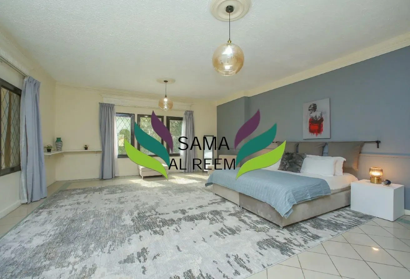 Upgraded | 4 Bed + Maid Compound Villa| Furnished