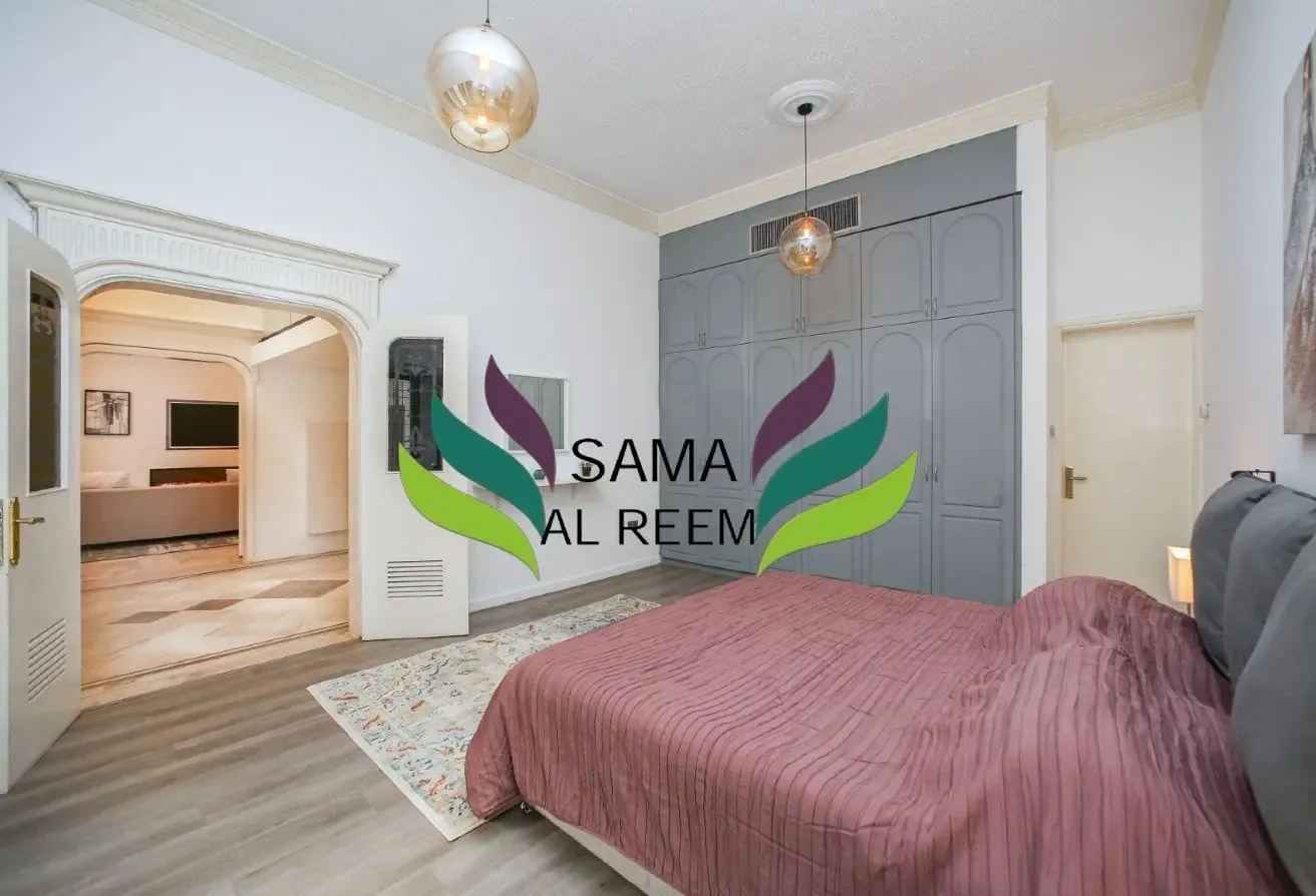 Upgraded | 4 Bed + Maid Compound Villa| Furnished