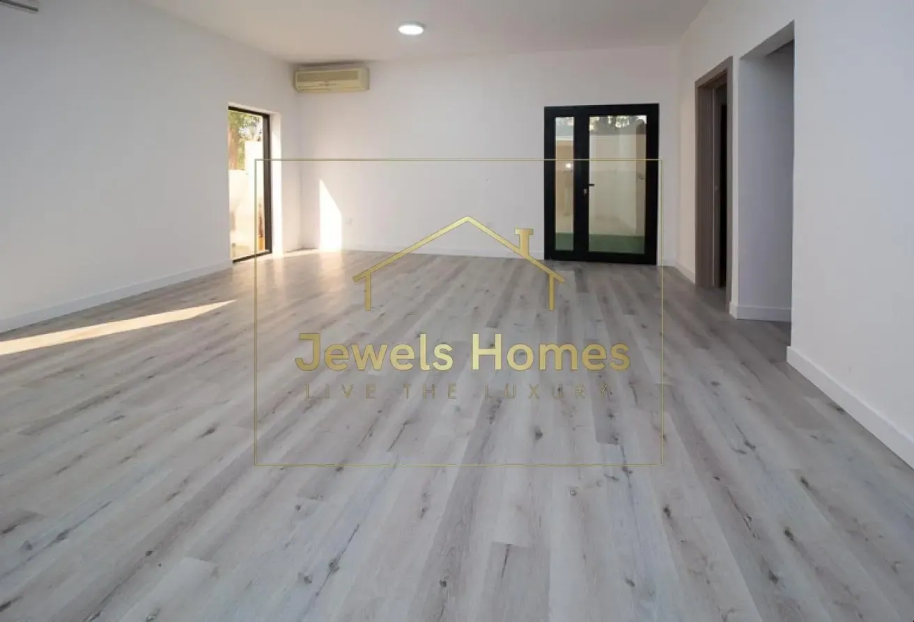 4 Bed+Maid|Fully Renovated|All Utilities Included