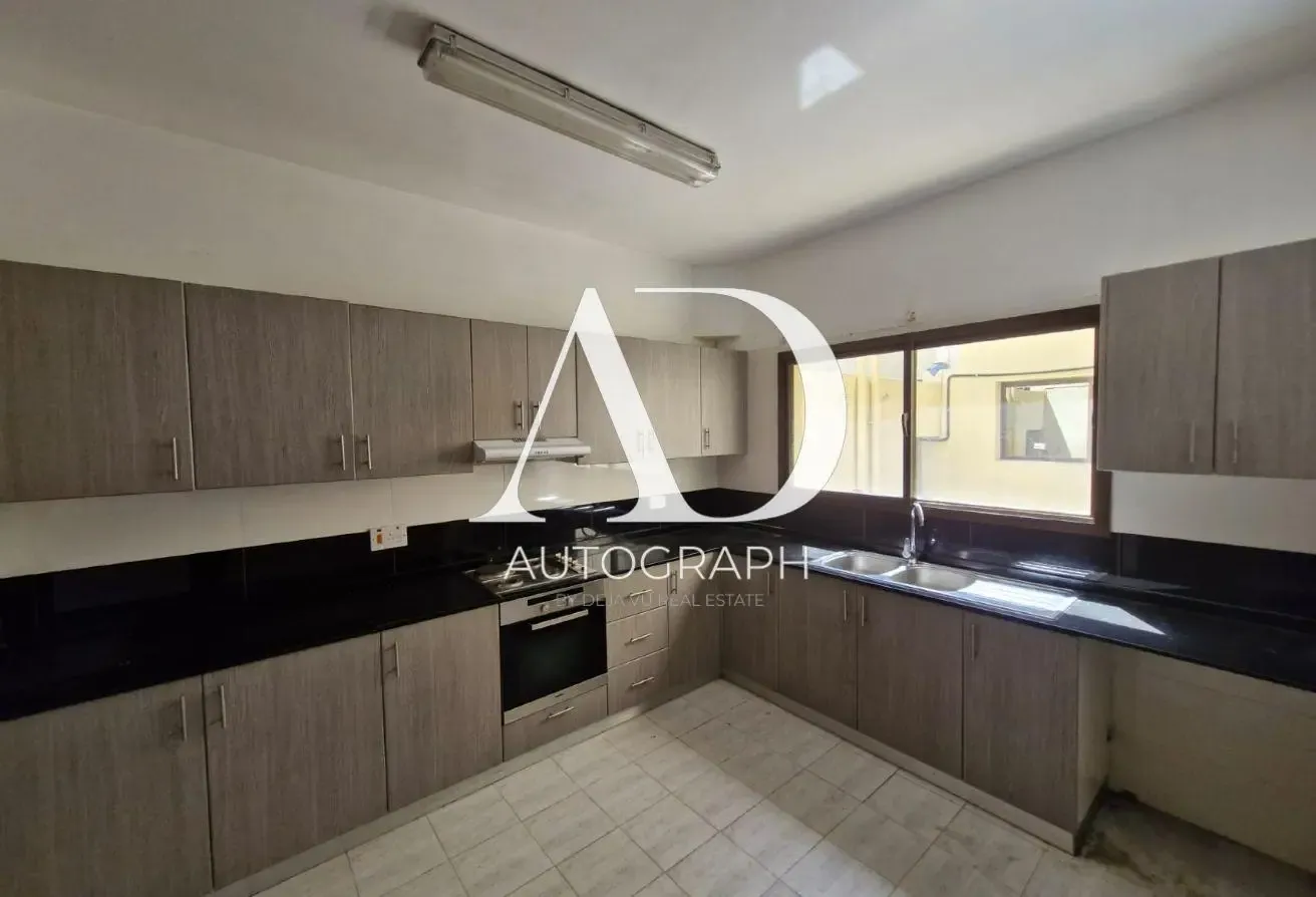 Spacious 4 BR+Maid Villa |Shared PoolTennis Court