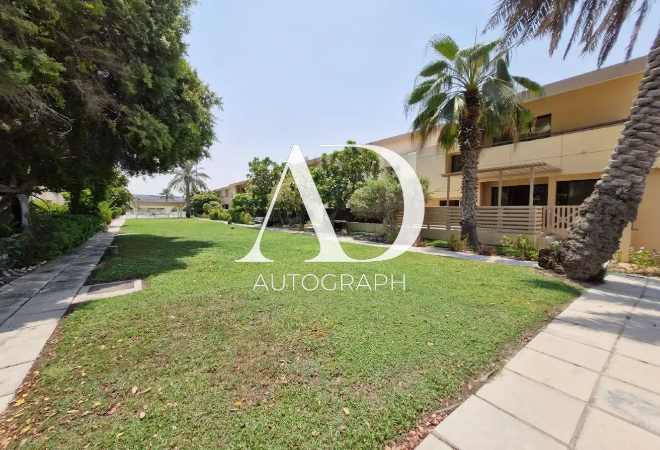 Spacious 4 BR+Maid Villa |Shared PoolTennis Court