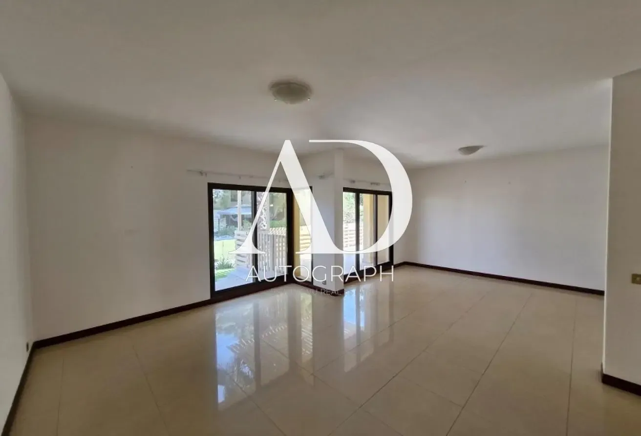 Spacious 4 BR+Maid Villa |Shared PoolTennis Court