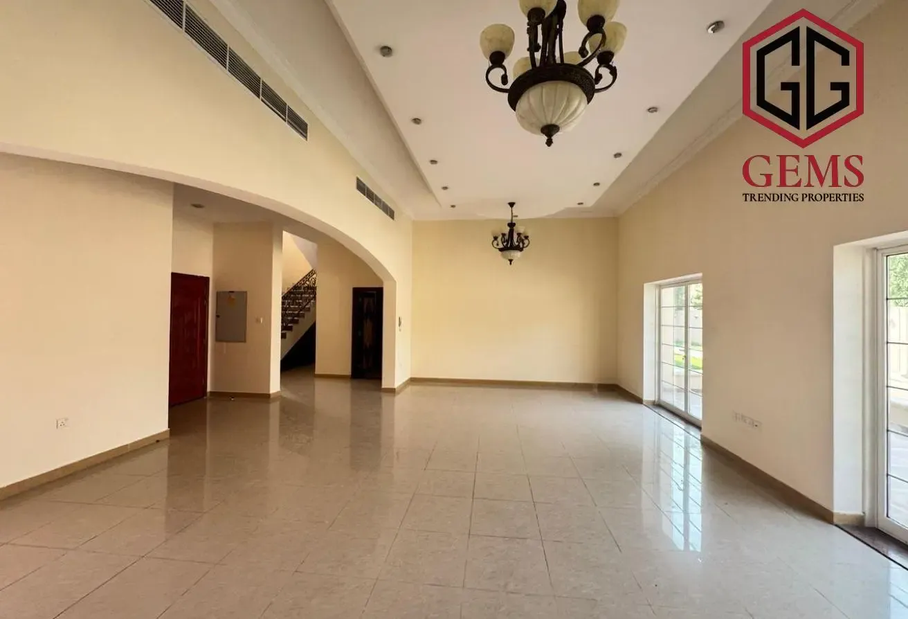 SPACIOUS COMPOUND VILLA | MAID ROOM | SHARED POOL