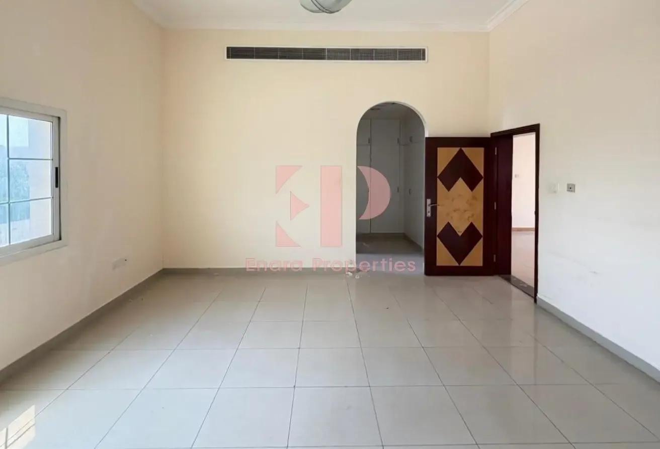 Stunning Villa | Private Pool | Open to sky Lawn