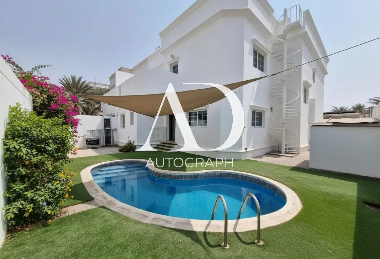 Renovated Kitchen Cabinets | New WCL Private Pool
