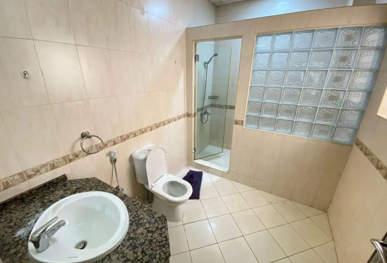 4 BR Villa with Private Garden in Al Safa