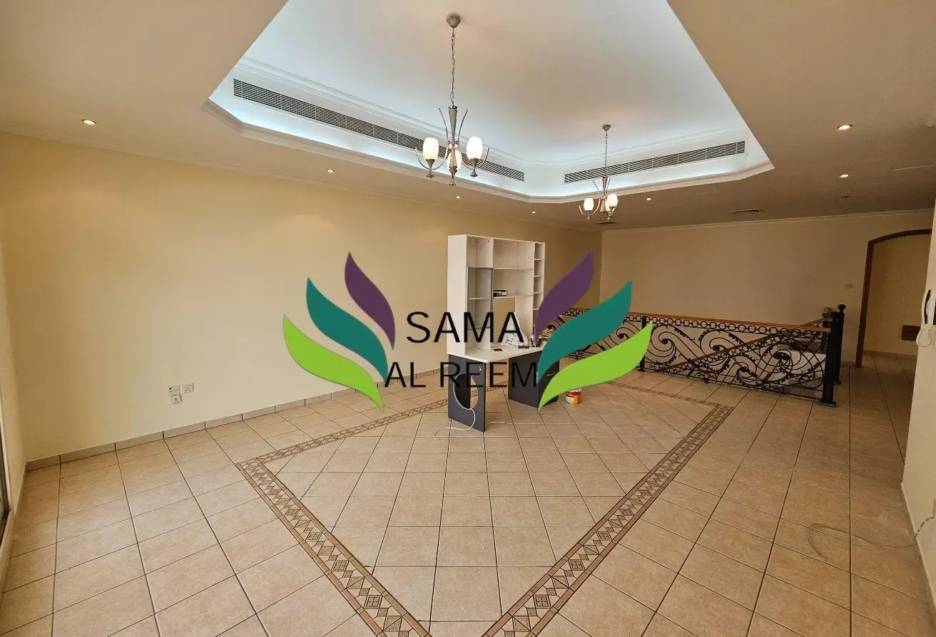 Compound | 4 Bed +Maid Villa |Shared Pool | Garden