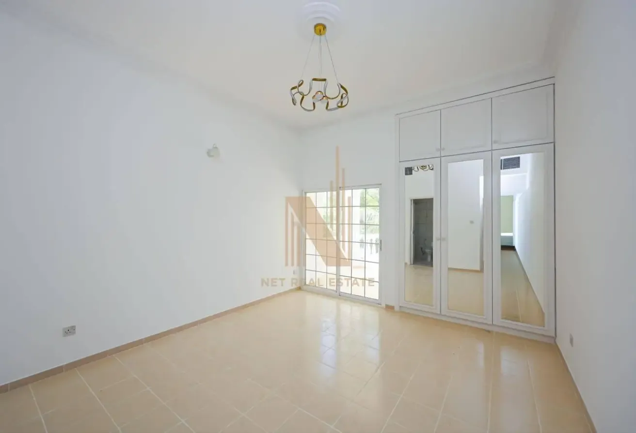 Spacious I Close to Safa Park I Multiple Options