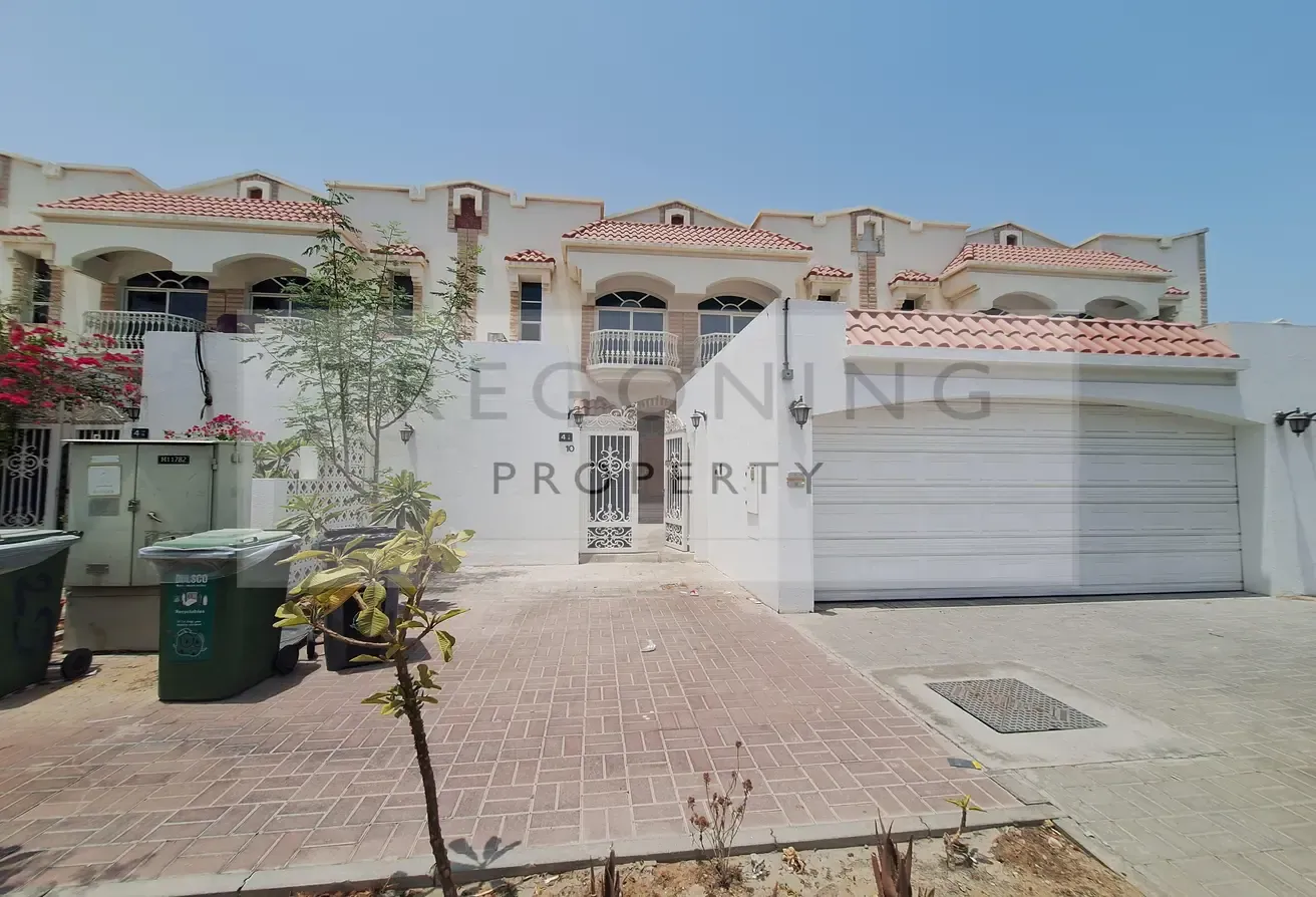 Super 4 bed compound villa with pool and PADEL