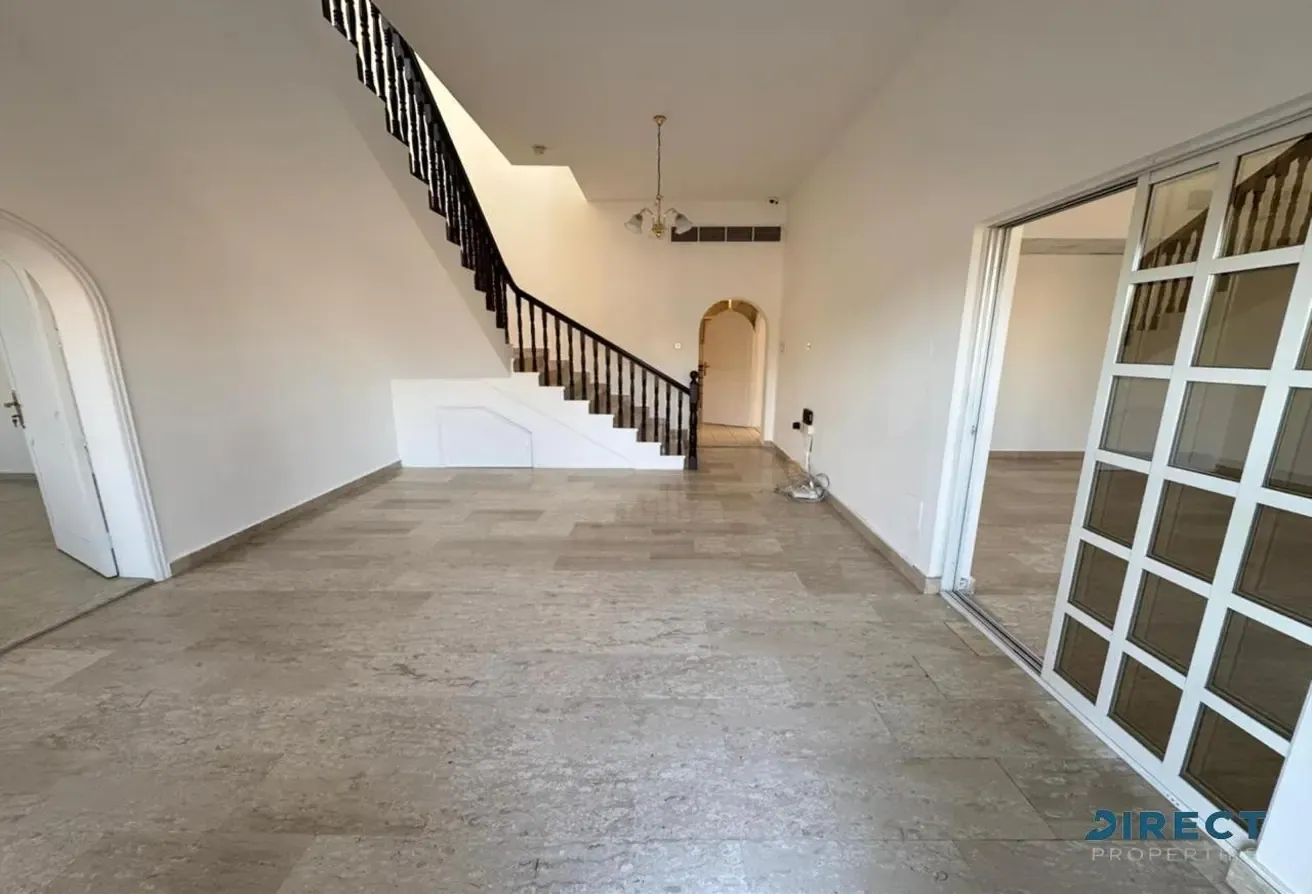 Private Pool | Stunning Villa | Vacant Now