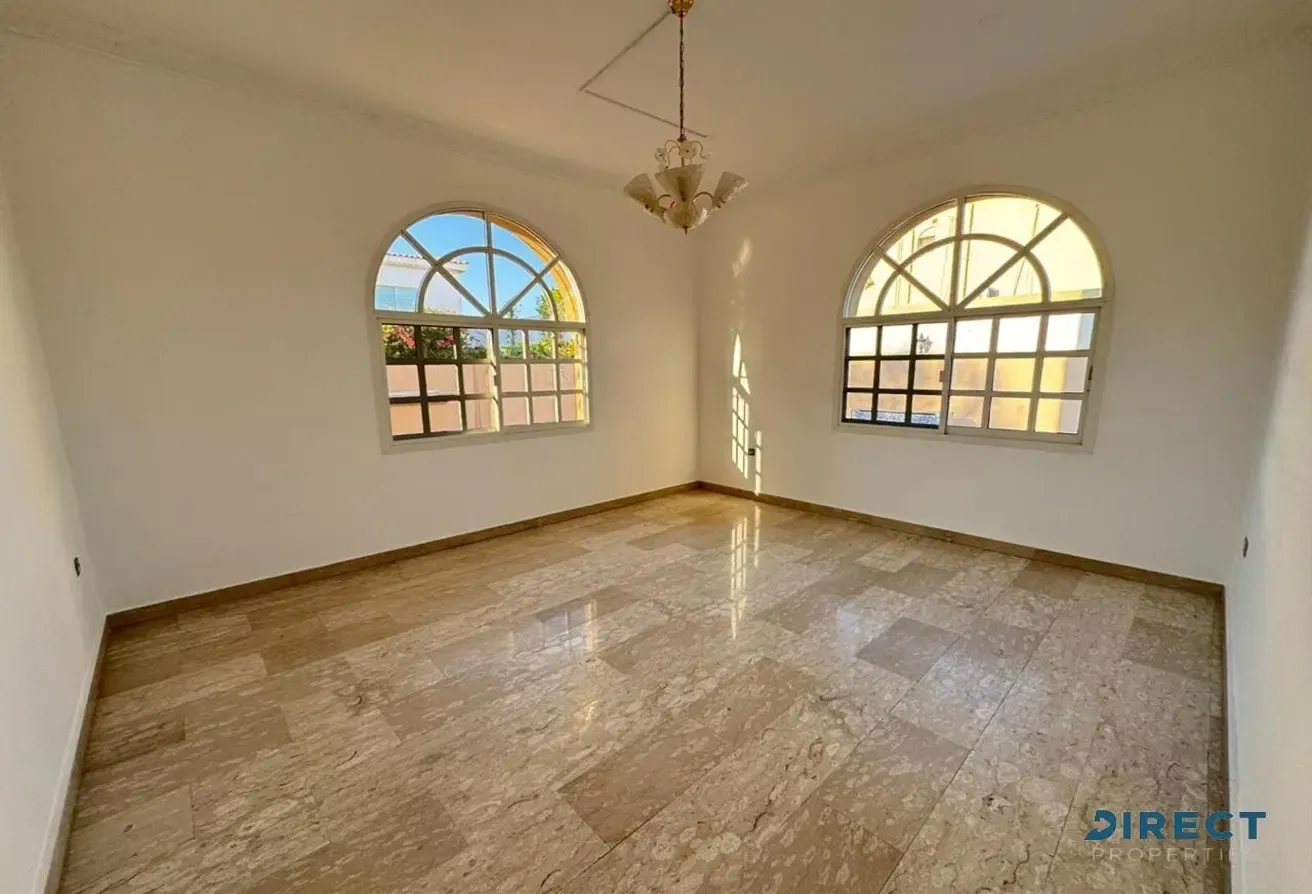 Private Pool | Stunning Villa | Vacant Now