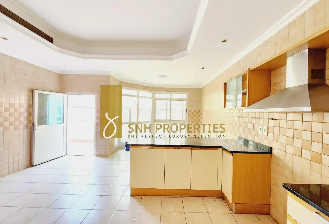 PRIVATE SWIMMING POOL | WITH MAID ROOM + STOREROOM