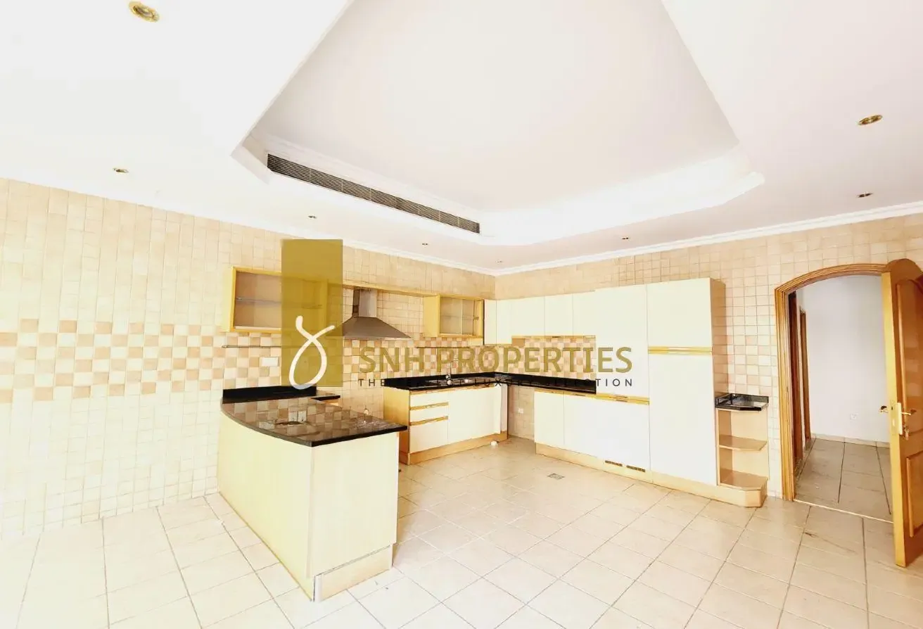 PRIVATE SWIMMING POOL | WITH MAID ROOM + STOREROOM