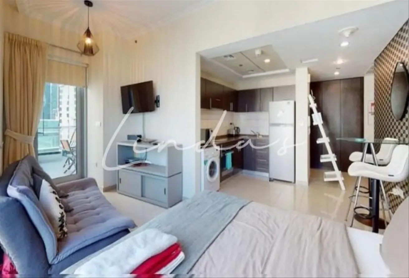 Marina View | Unfurnished |Central marina location