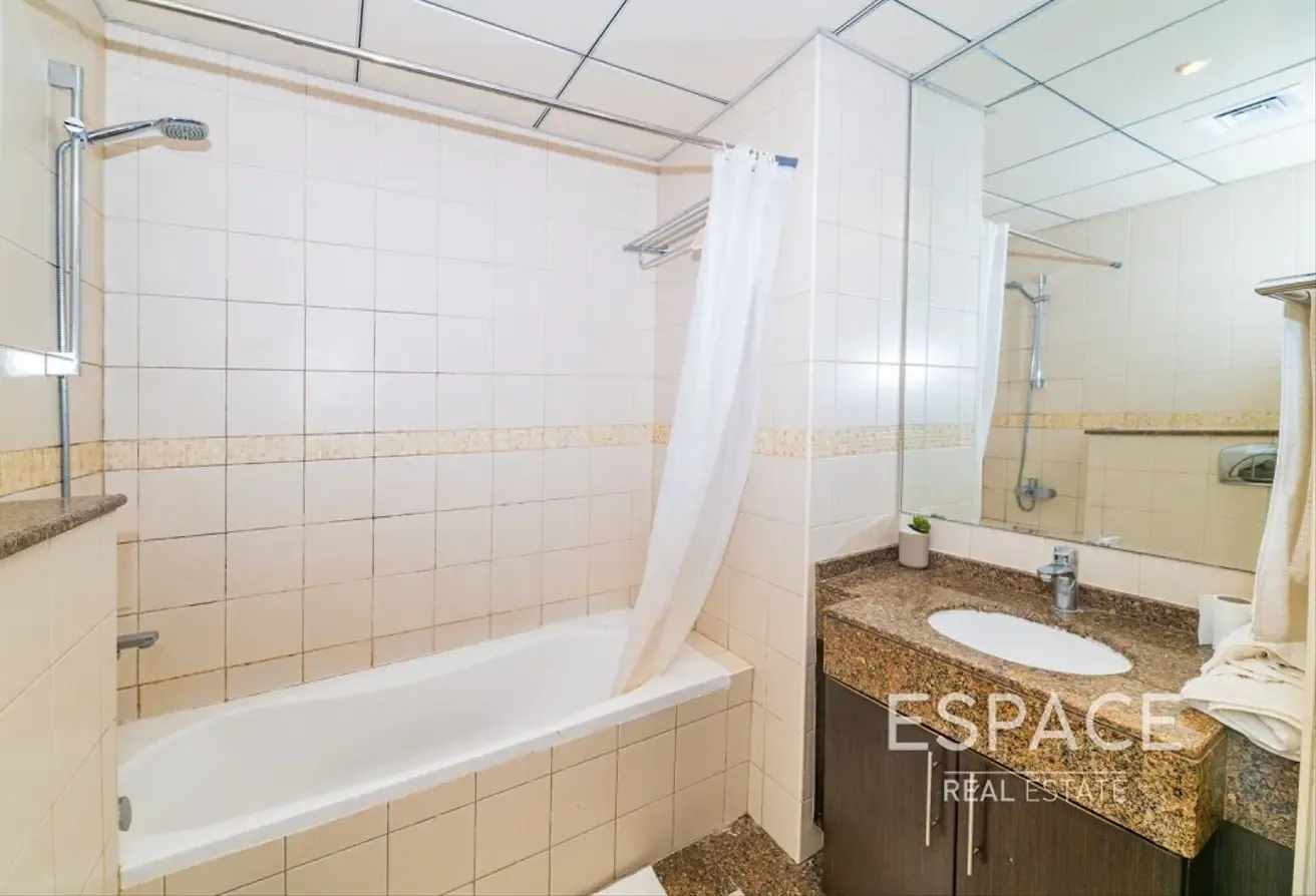 Fully Furnished | Upgraded | Vacant now