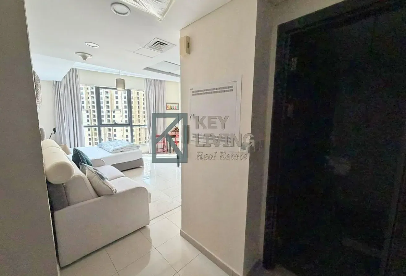 Fully Furnished High Floor | Marina View | Vacant