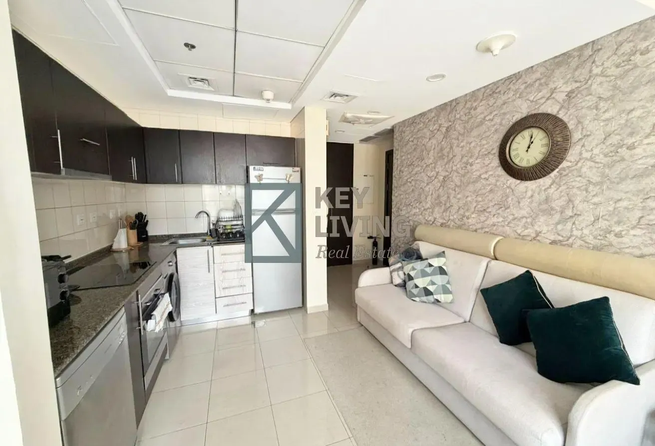 Fully Furnished High Floor | Marina View | Vacant