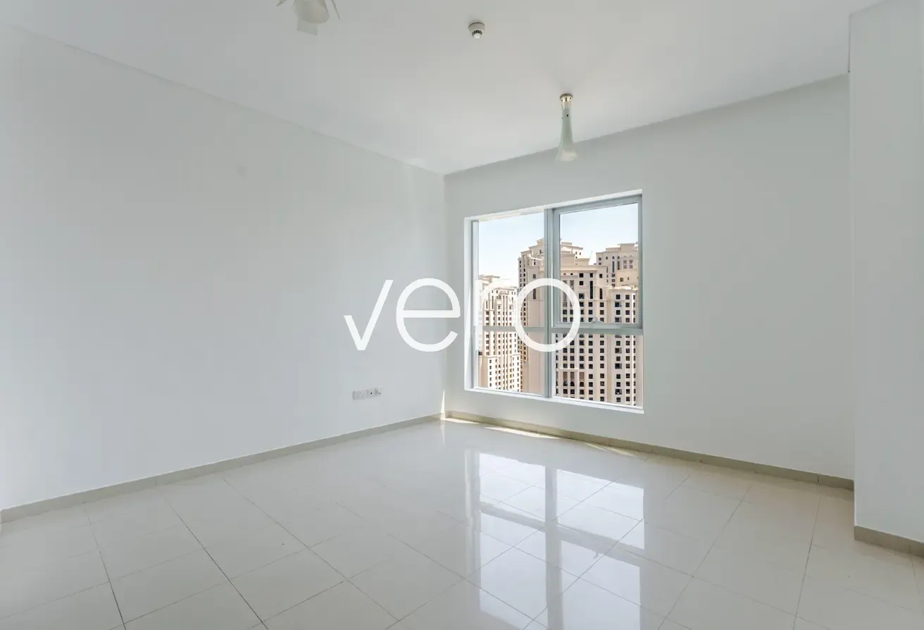 Flexible Cheques | Marina View | Vacant