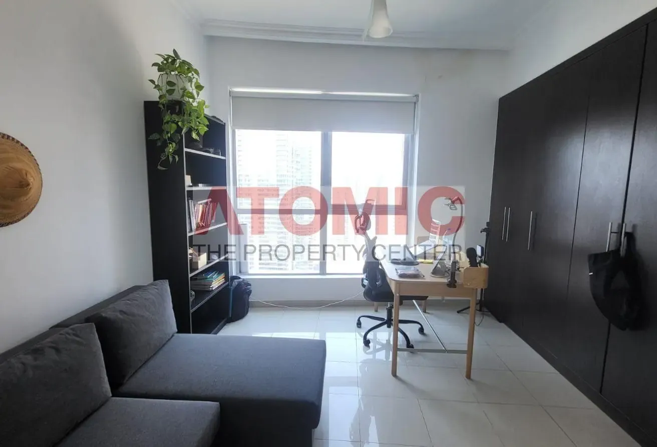 High Floor | Partial Marina View | 4 Chq | Bright