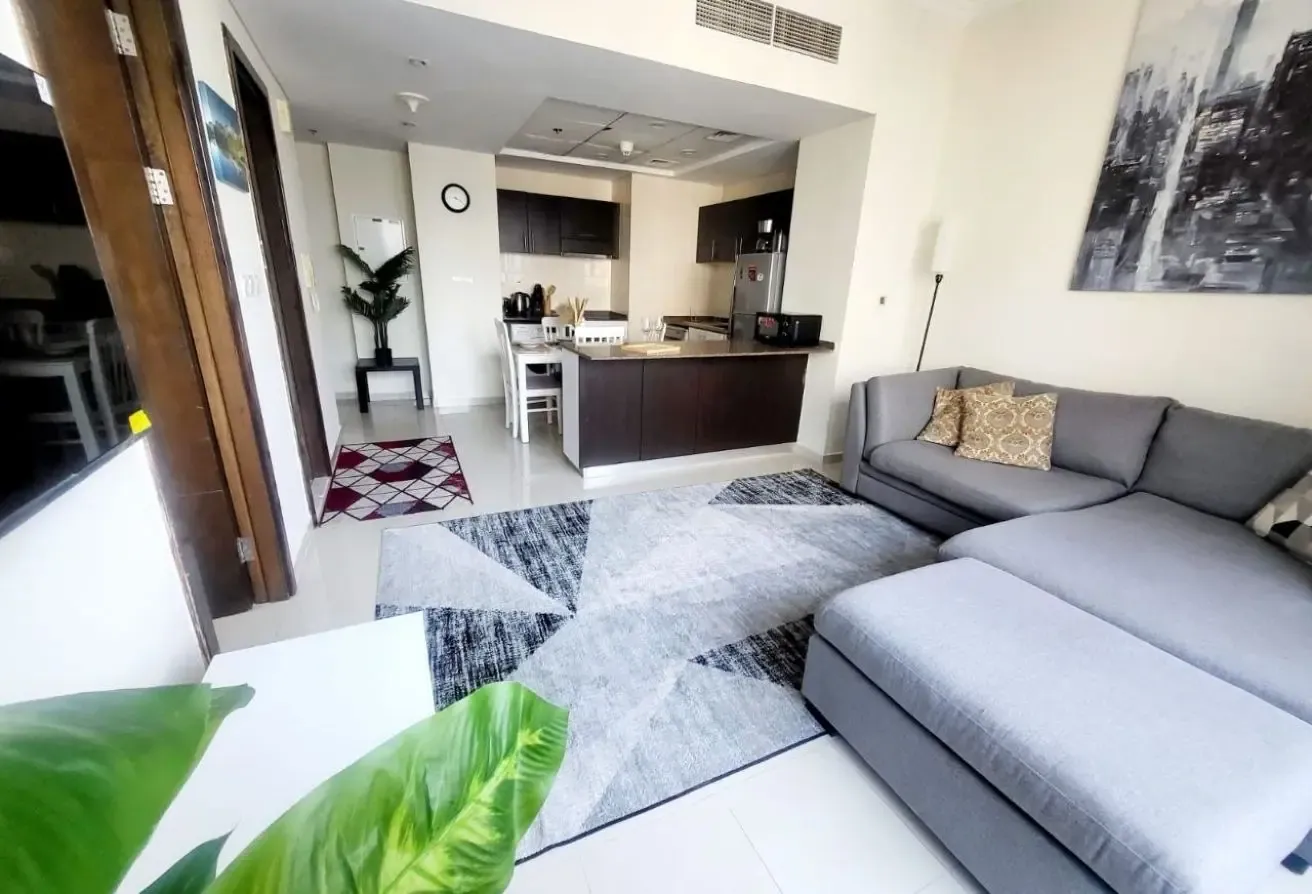 Marina View/ 4 cheques/ Furnished | Bay Central We