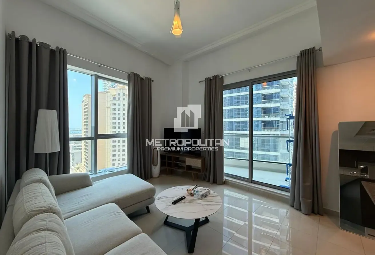 Fully Furnished | Steps to Beach | Spacious Layout
