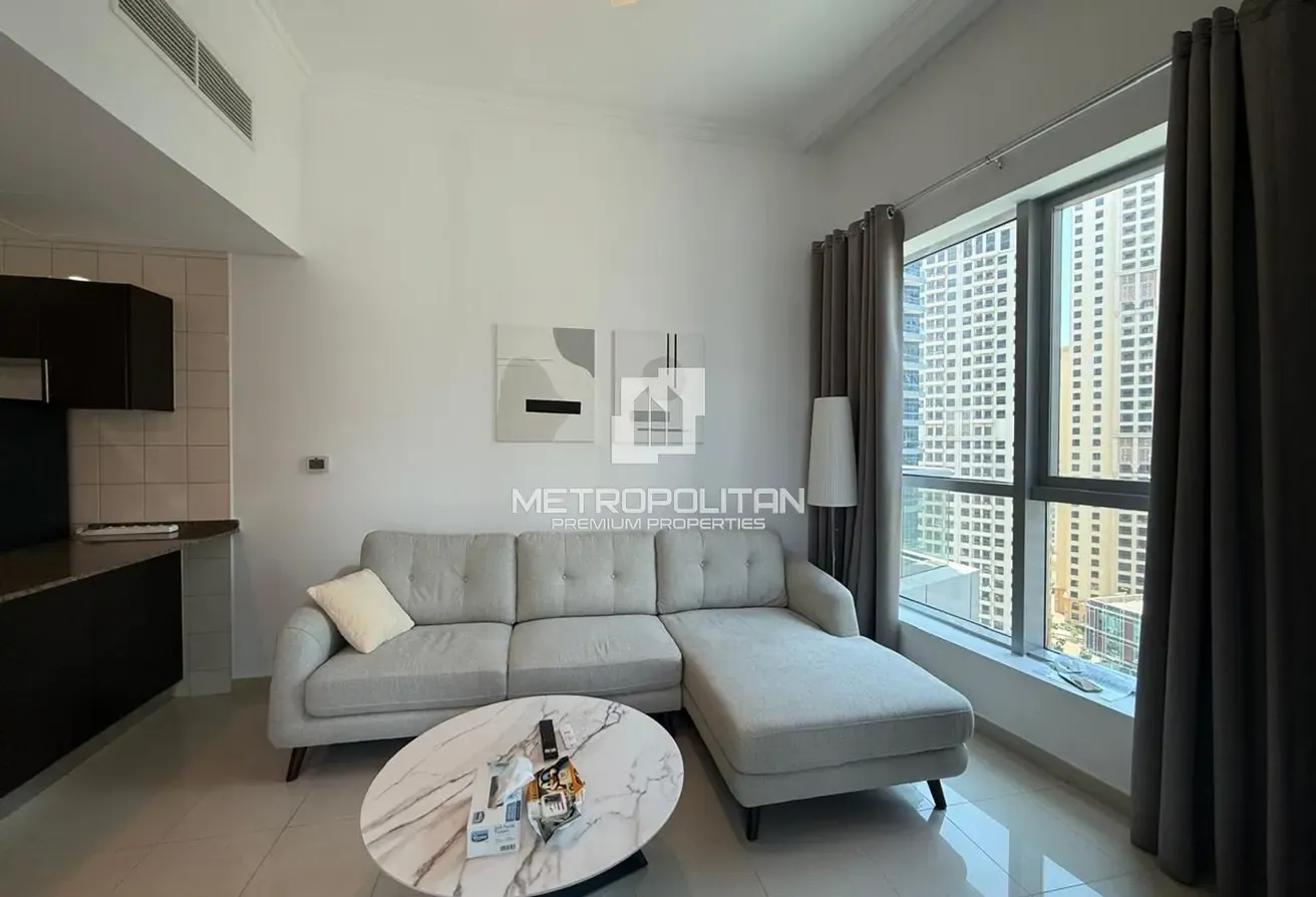 Fully Furnished | Steps to Beach | Spacious Layout