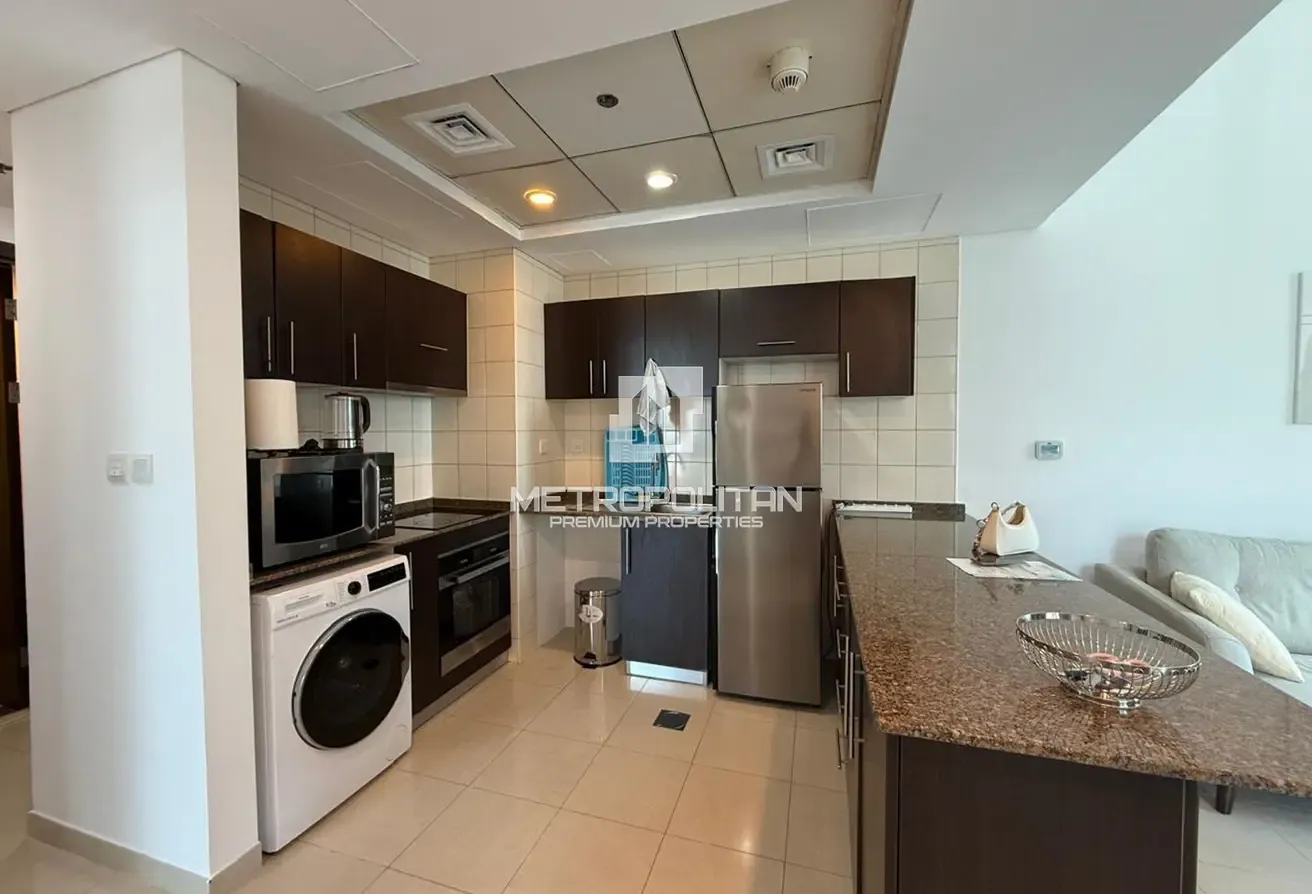 Fully Furnished | Steps to Beach | Spacious Layout