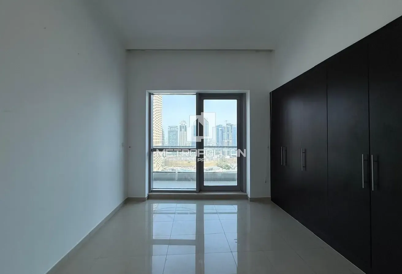 Unfurnished | Steps to Beach | Vacant Now