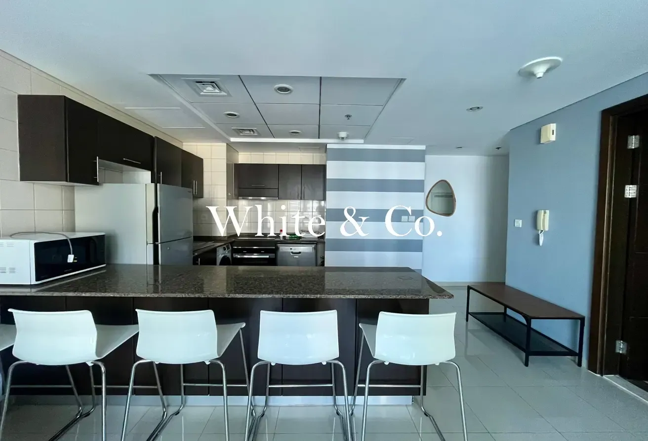 Marina view | Close to Tram | Vacant now