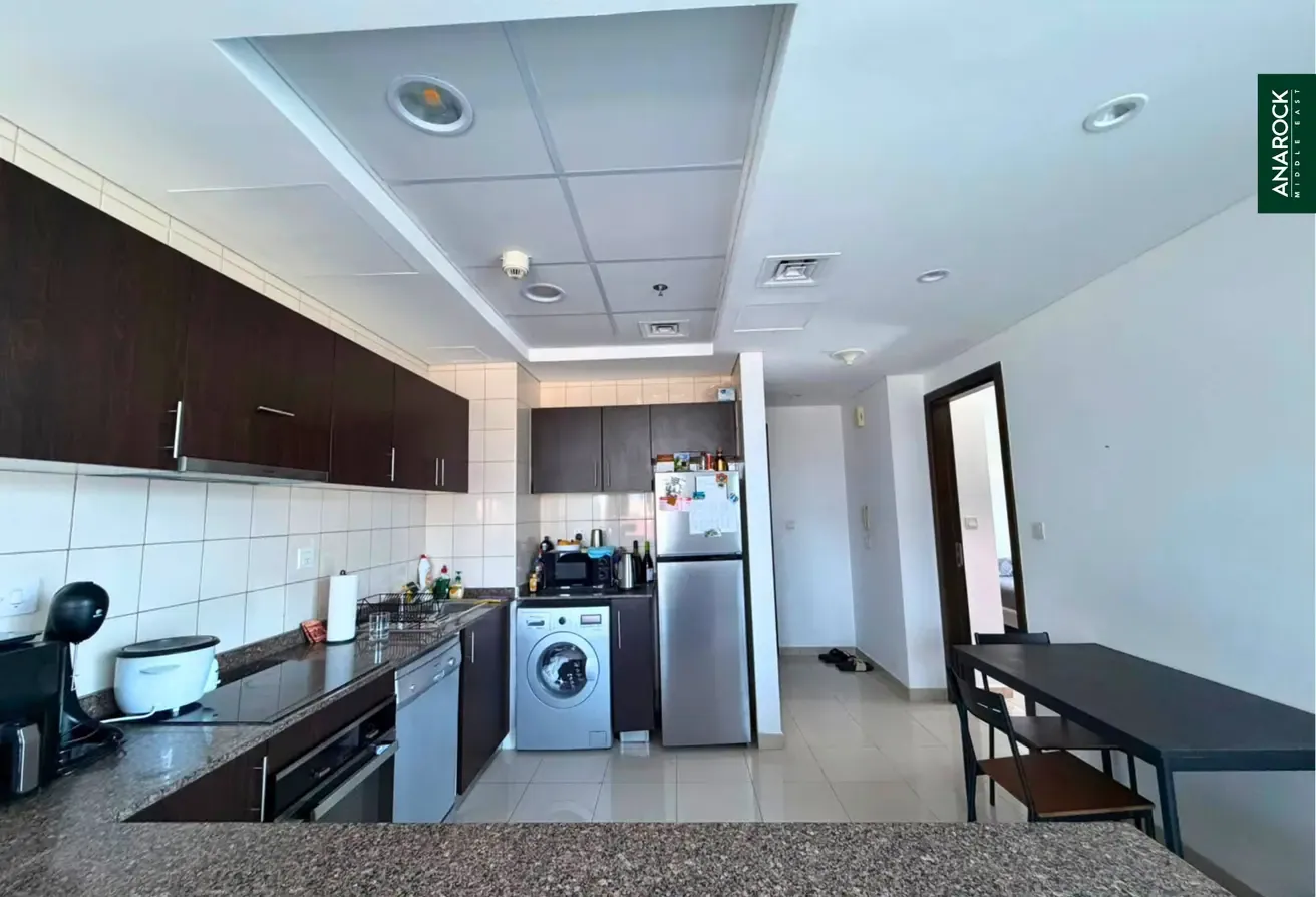 Marina View | Modern Layout | Vacant Soon