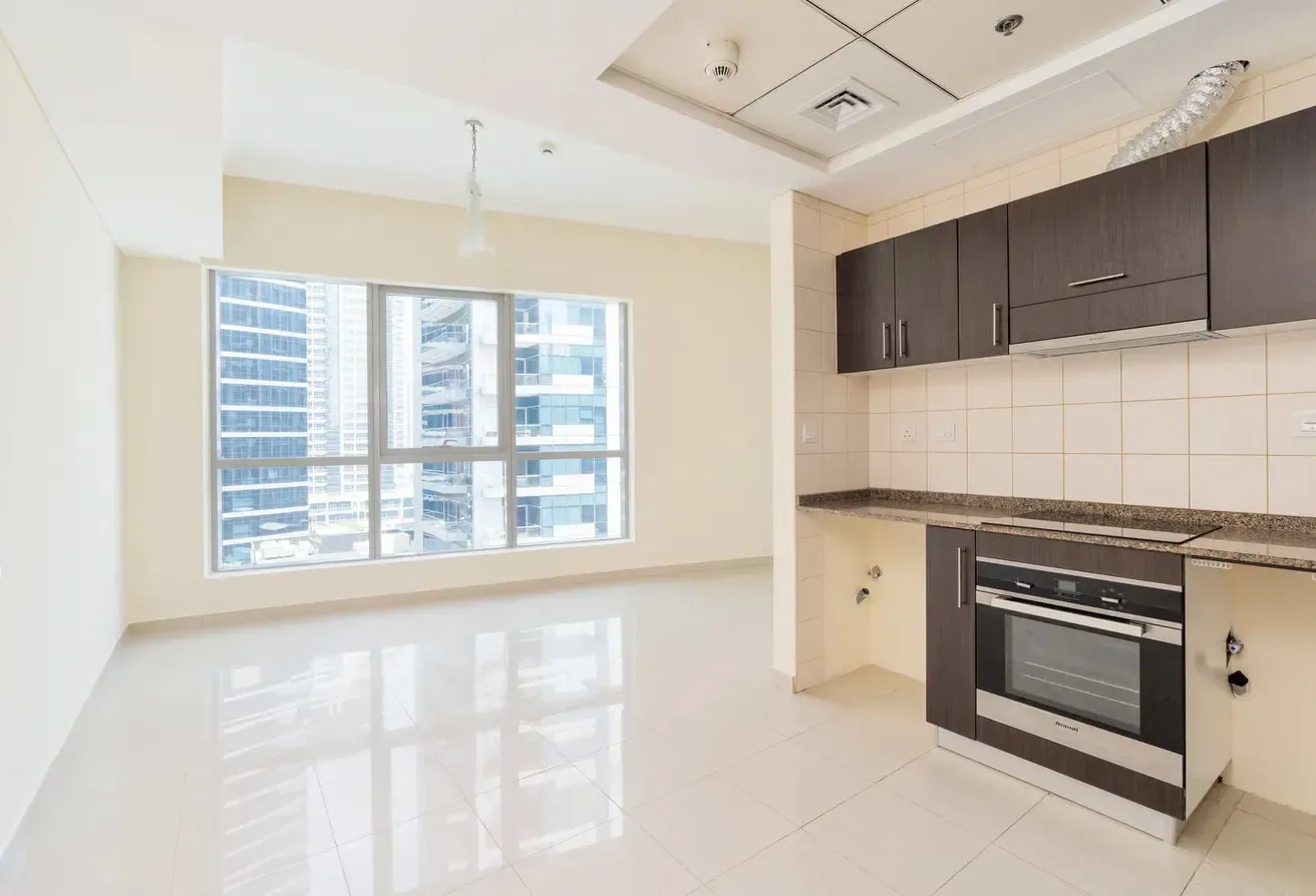 Managed | Amazing Marina Views | VACANT