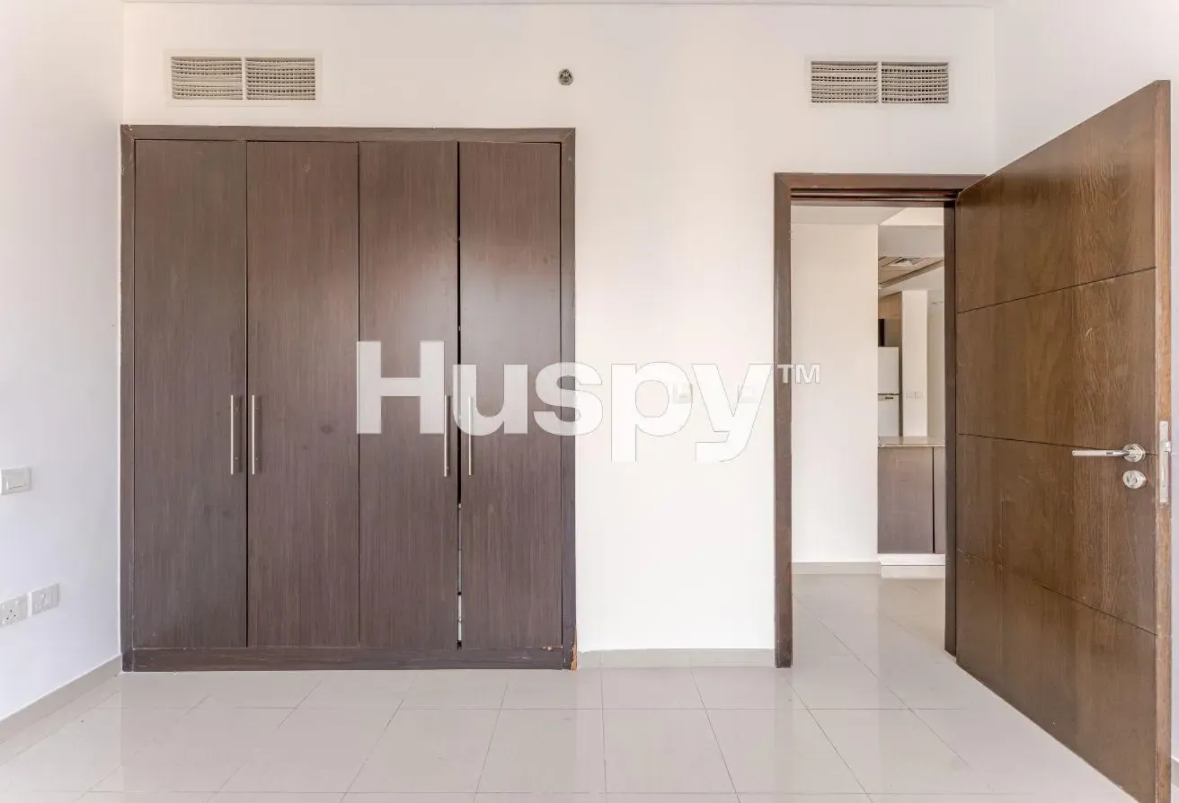 High Floor | Unfurnished | 12 Cheques