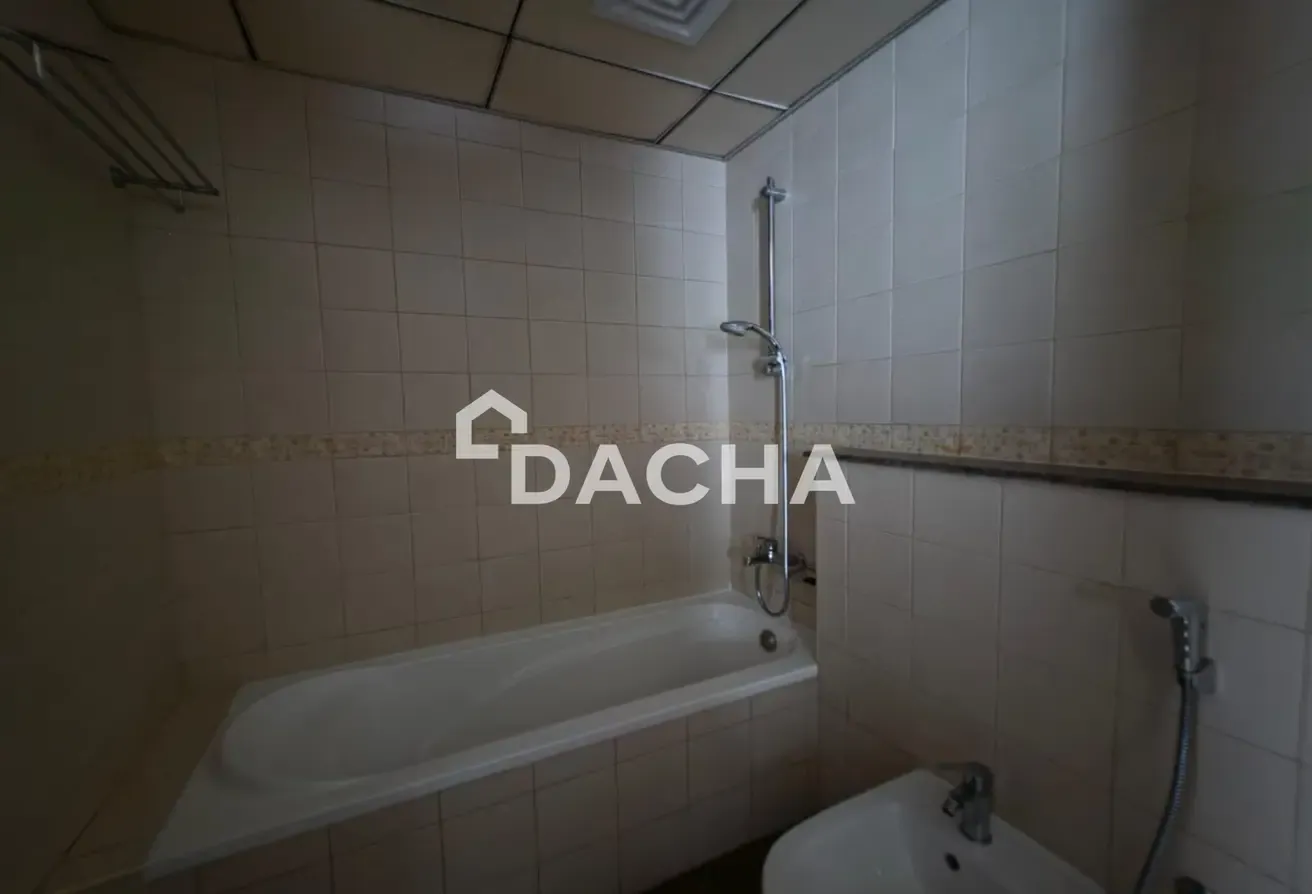 Unfurnished | Partial Marina View | High Floor