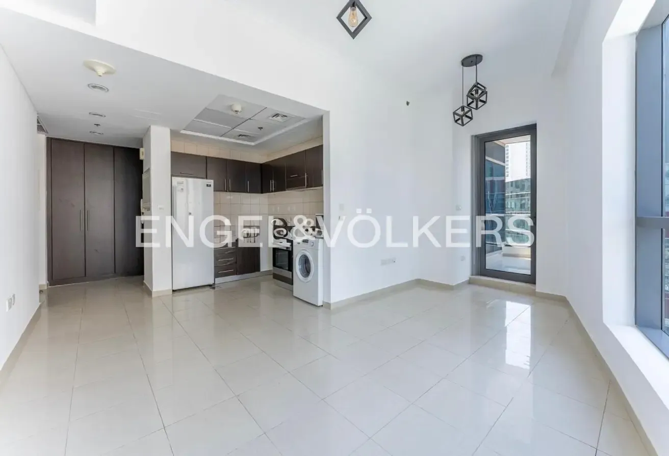 Large Layout | Unfurnished | Prime Address