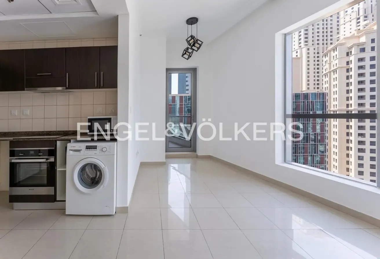 Large Layout | Unfurnished | Prime Address