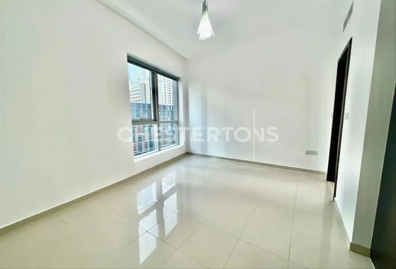 Unfurnished | Middle Floor | Vacant Now