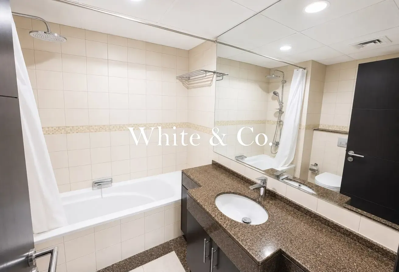 Now Vacant | Great Layout | Stunning Views