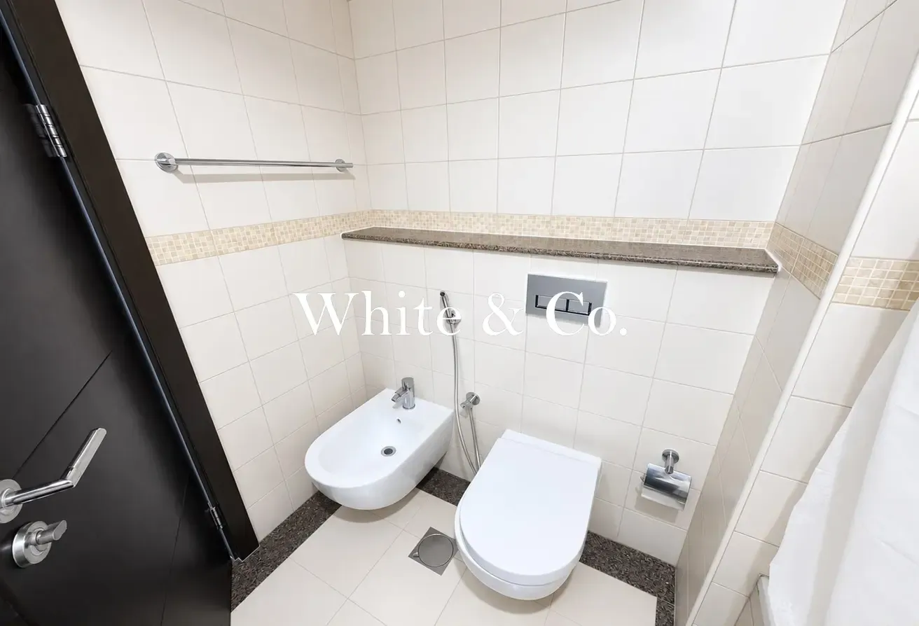 Now Vacant | Great Layout | Stunning Views