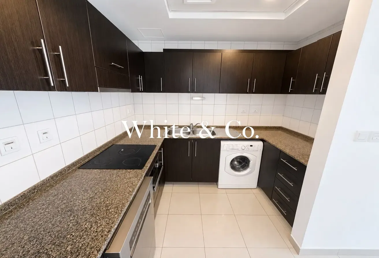 Now Vacant | Great Layout | Stunning Views