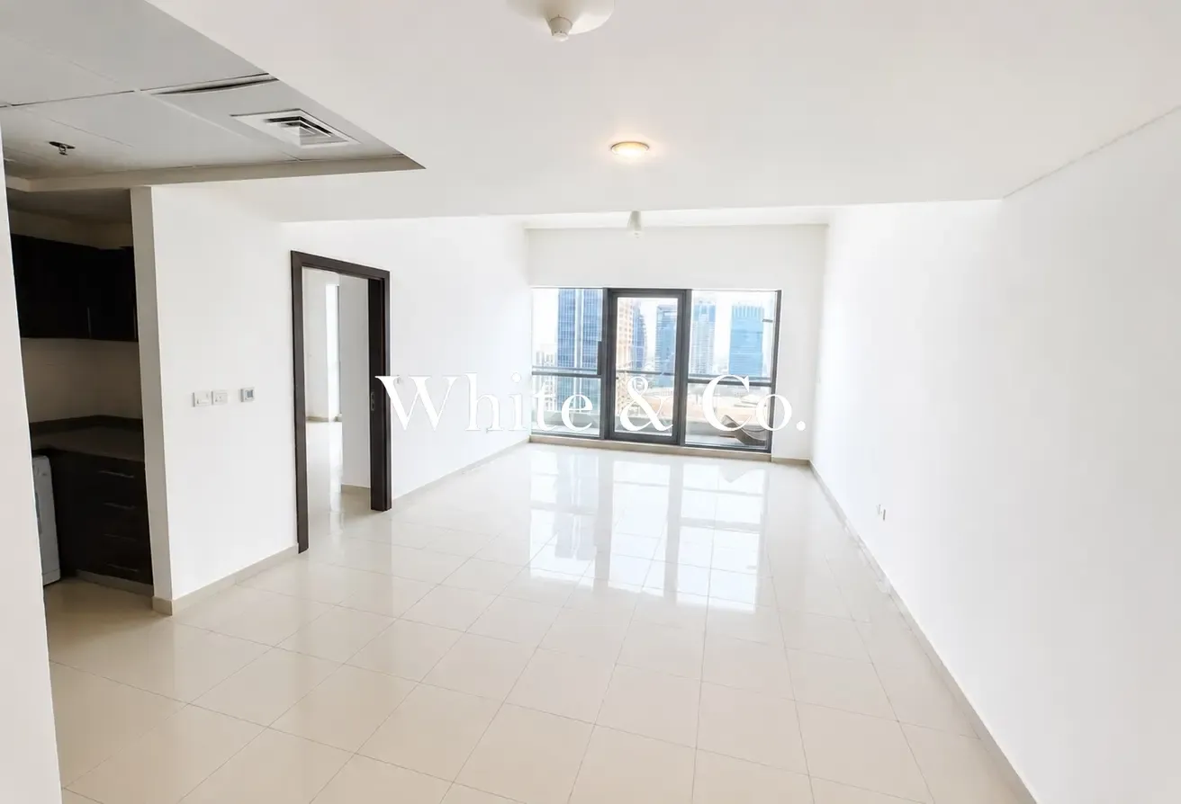 Now Vacant | Great Layout | Stunning Views