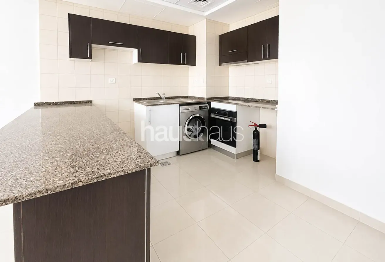 Unfurnished | Marina View | Vacant