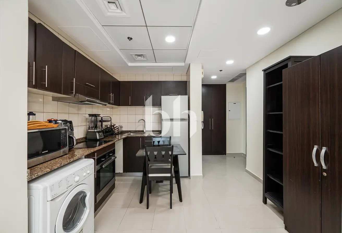 Fully Furnished | Lower Floor | Balcony | Parking