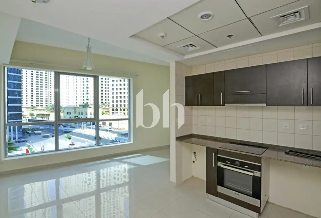 Fully Furnished | Lower Floor | Balcony | Parking