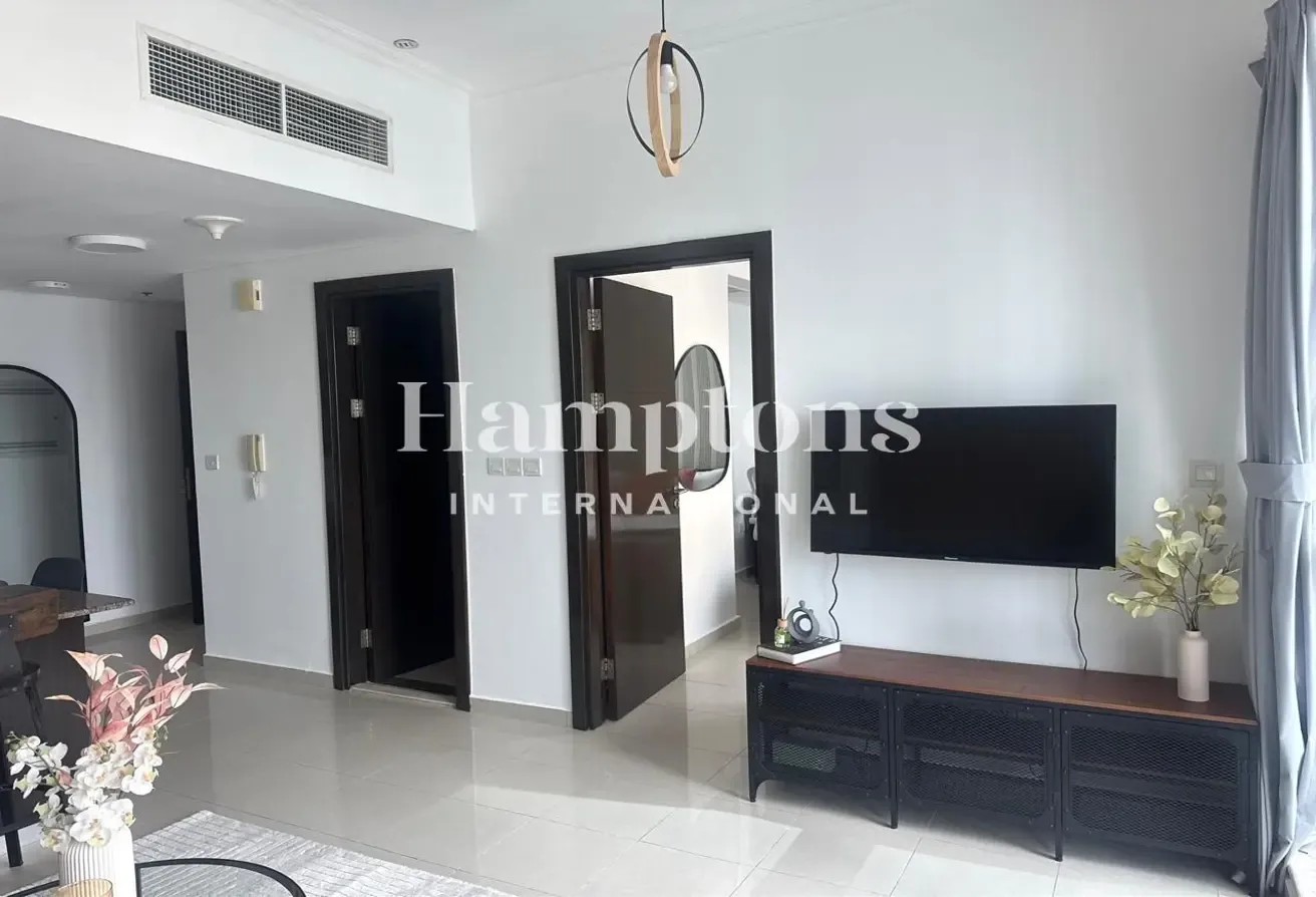 Marina View | High Floor | Available Now