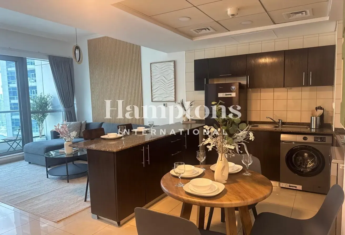 Marina View | High Floor | Available Now
