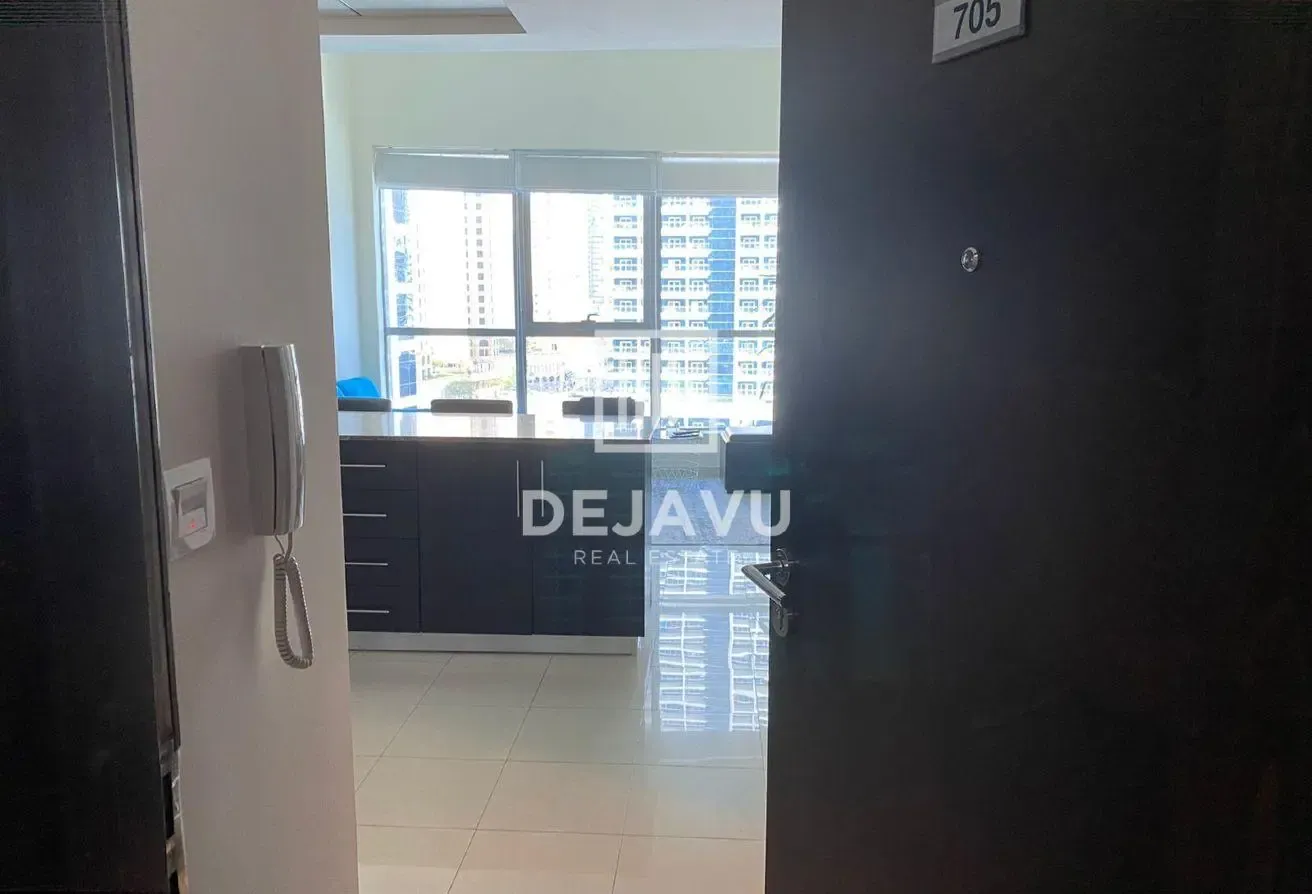 Full Marina and Pool View | Tenanted until 27 Aug