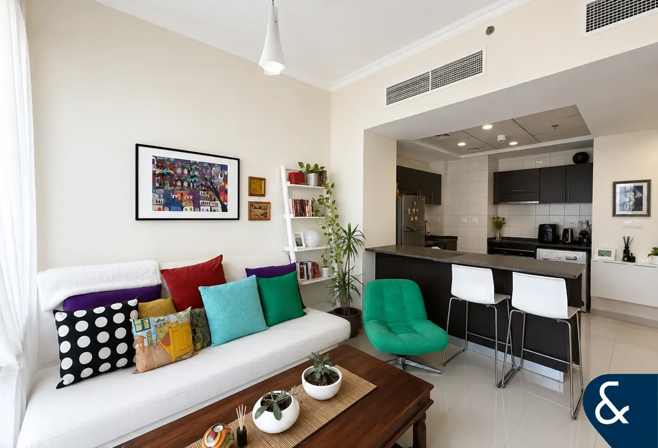 Unfurnished | Marina View | Available Sept