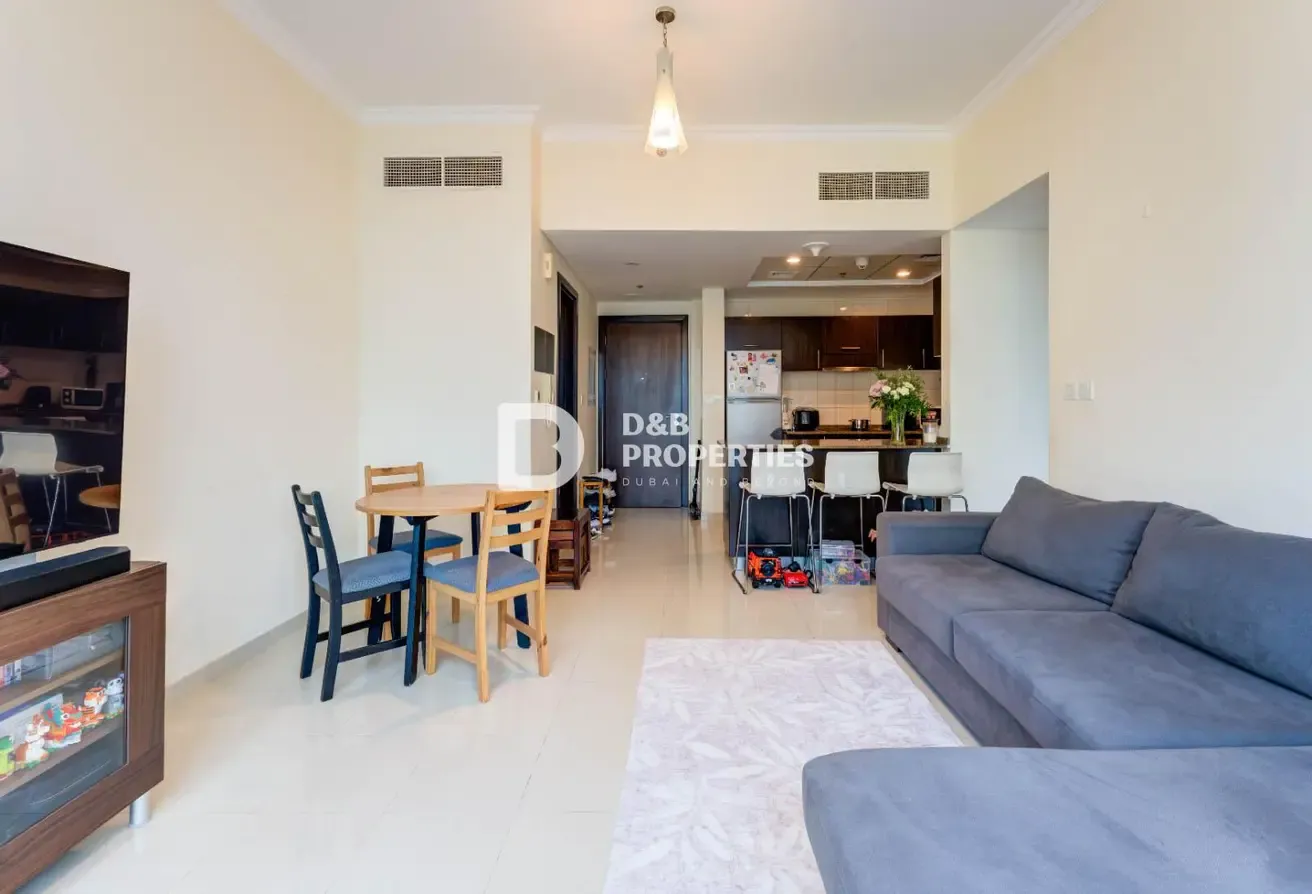 Vacant Soon | Furnished | High Floor| Marina Views