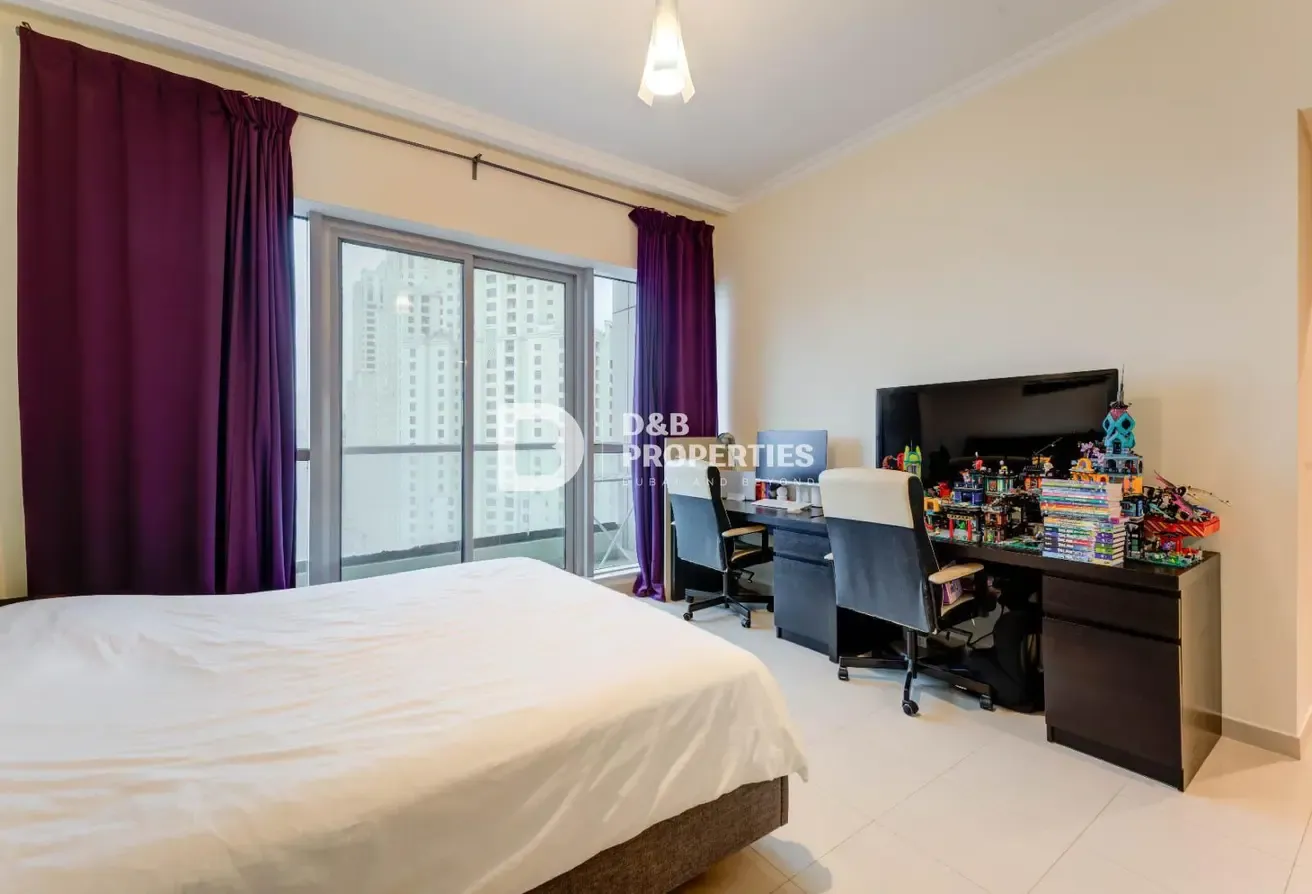 Vacant Soon | Furnished | High Floor| Marina Views